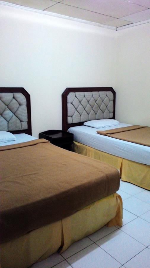 Serayu Hotel Timika Luaran gambar